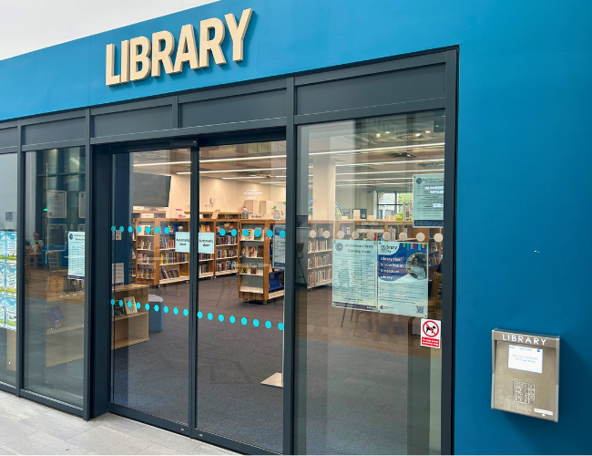 An image of Amersham Library.