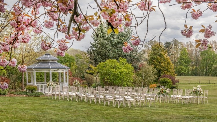 Horwood House - Pergola and blossom